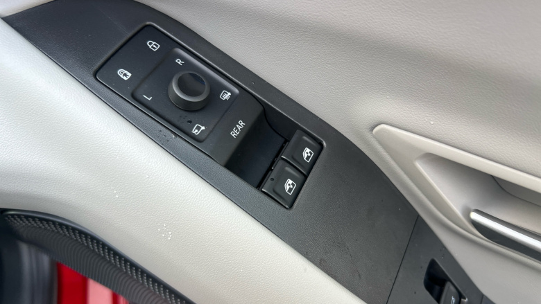 Ford Capri 210kW Premium 77kWh 5dr Auto Electric Estate